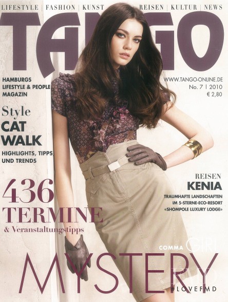 Patrycja Gardygajlo featured on the Tango cover from July 2010