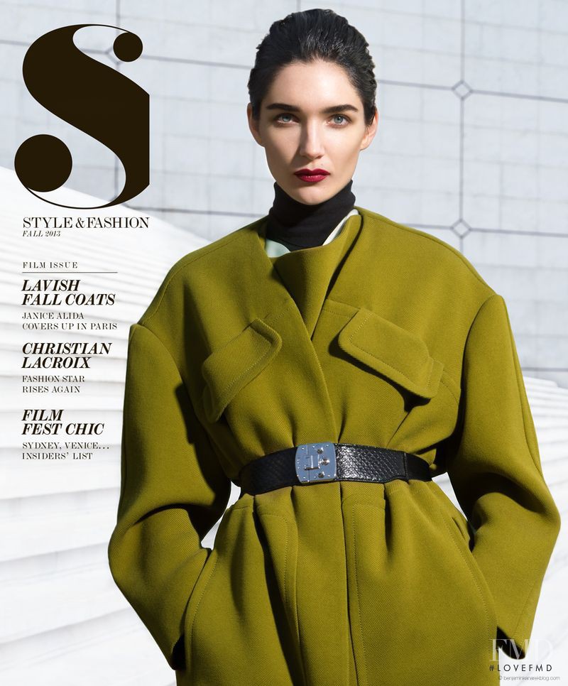 Janice Alida featured on the S Style & Fashion cover from September 2013