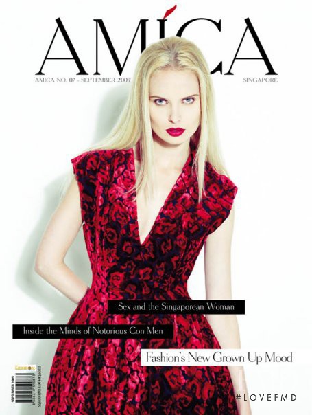 Suzanne Pots featured on the Amica Singapore cover from September 2009