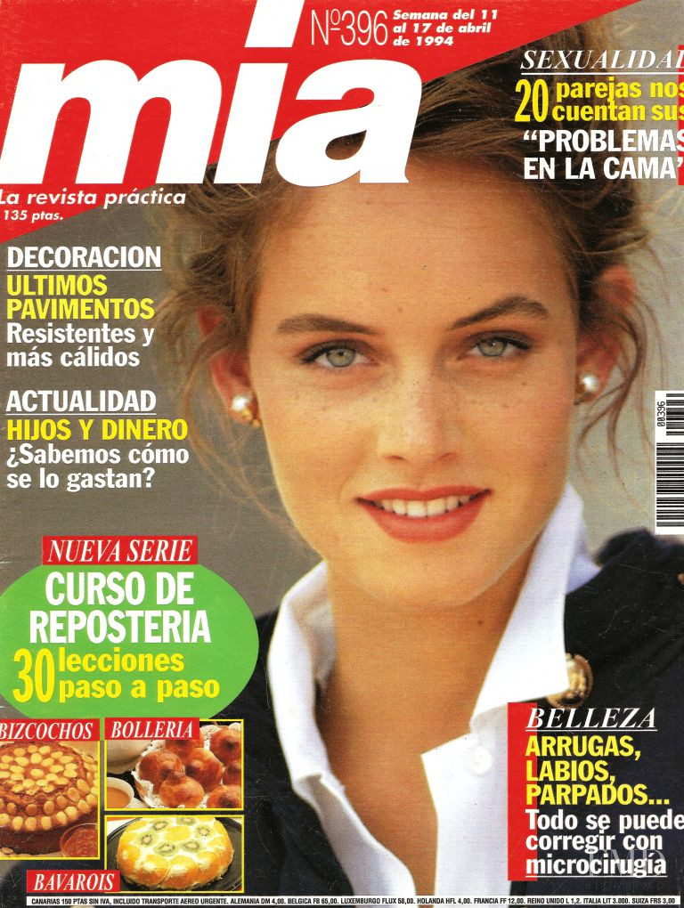 Amber Valletta featured on the Mia cover from April 1994