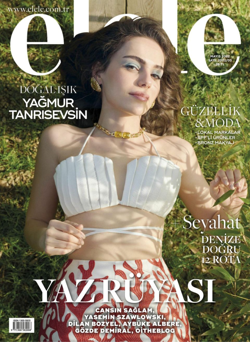  featured on the Elele Turkey cover from May 2022