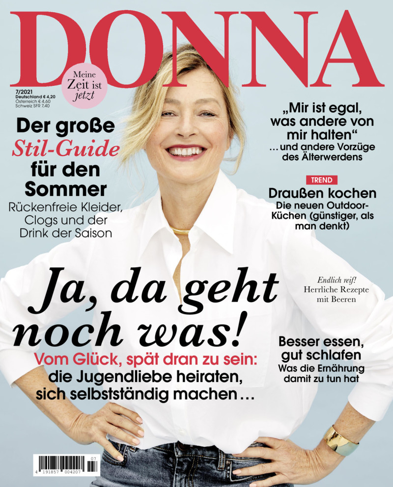  featured on the Donna Germany cover from July 2021