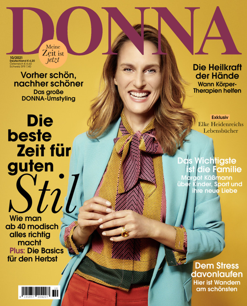  featured on the Donna Germany cover from October 2021