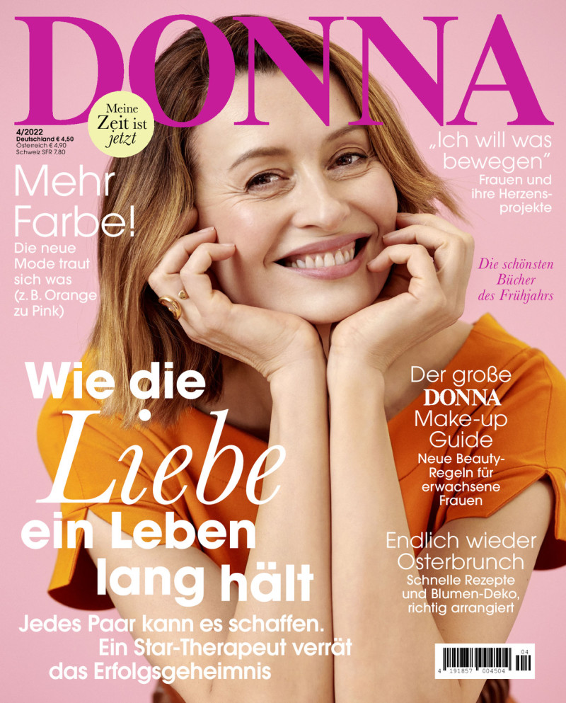  featured on the Donna Germany cover from April 2022