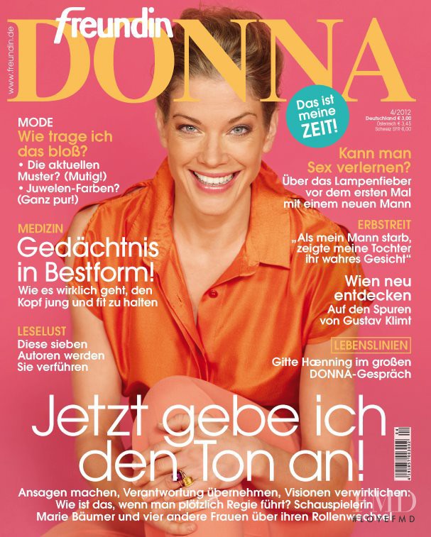 Marie Bäumer featured on the Donna Germany cover from April 2012