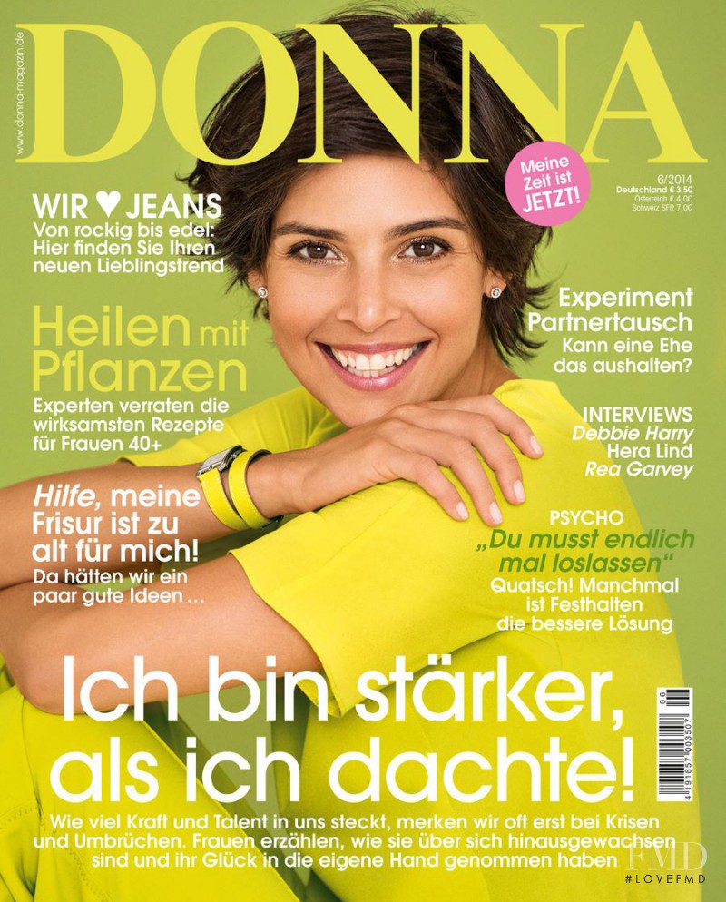 Maria Bailey featured on the Donna Germany cover from June 2014