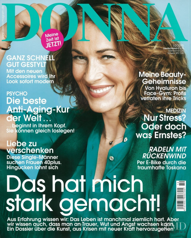 Barbara d\'Alessandri featured on the Donna Germany cover from October 2015