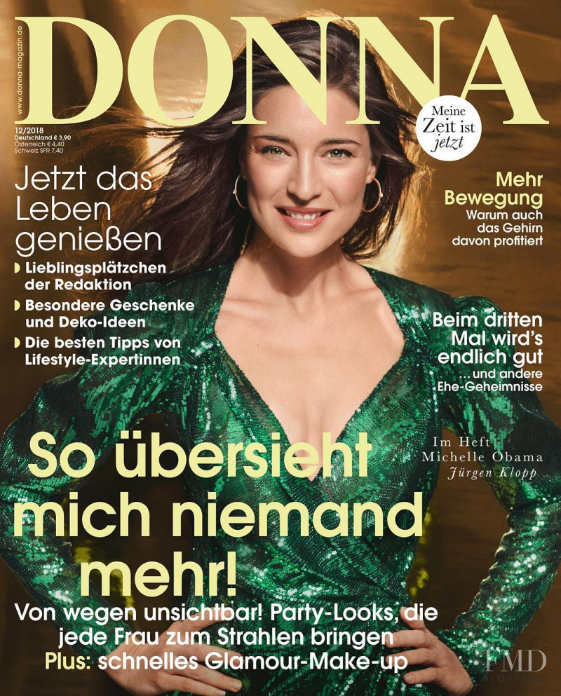 Linda Nyvltova featured on the Donna Germany cover from December 2018