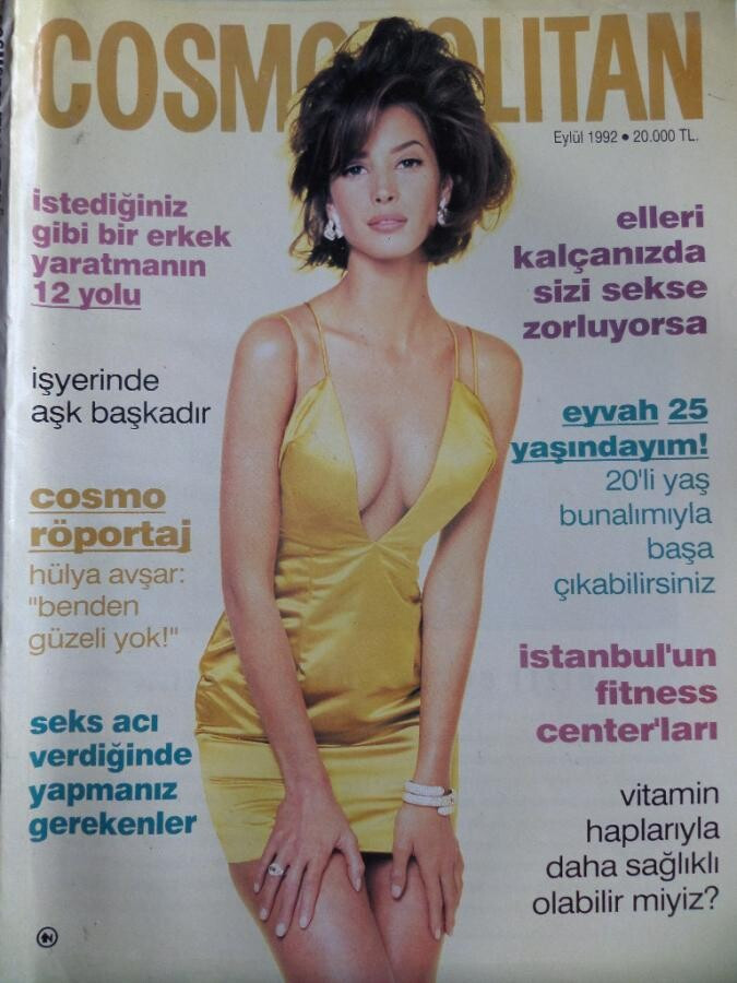Christy Turlington featured on the Cosmopolitan Turkey cover from September 1992