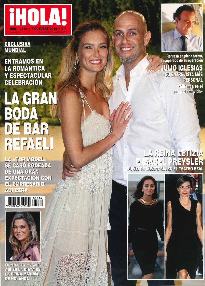 Bar Refaeli featured on the Hola! cover from October 2015