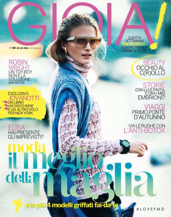 Dagna Klepaczka featured on the Gioia cover from October 2013