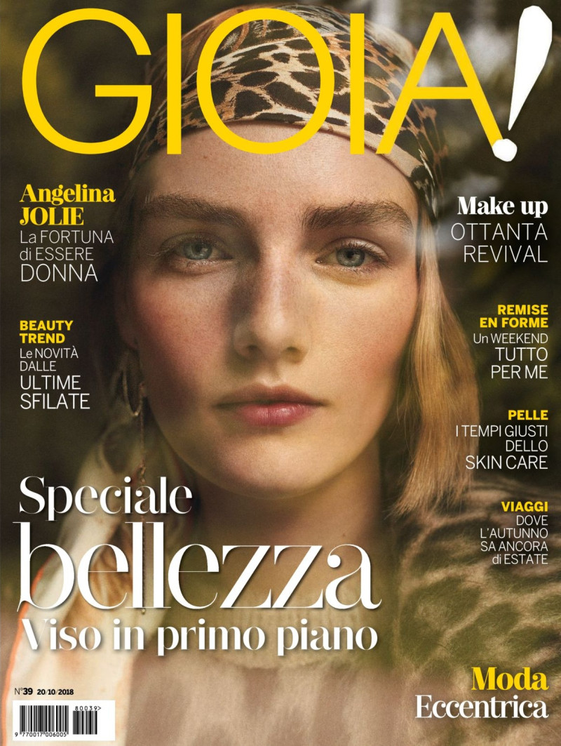 Liz Lucasse featured on the Gioia cover from October 2018