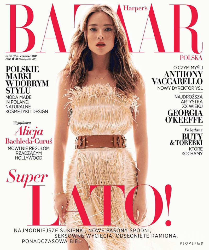 Alicja Bachleda-Curus featured on the Harper\'s Bazaar Poland cover from June 2016