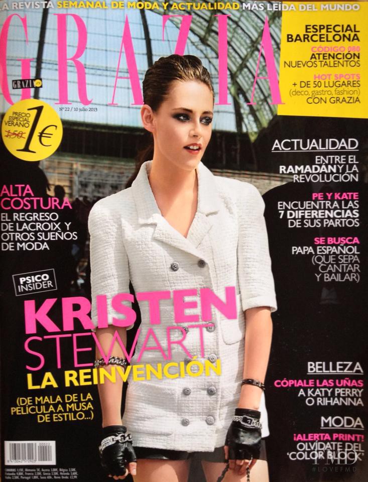 Kristen Stewart featured on the Grazia Spain cover from July 2013