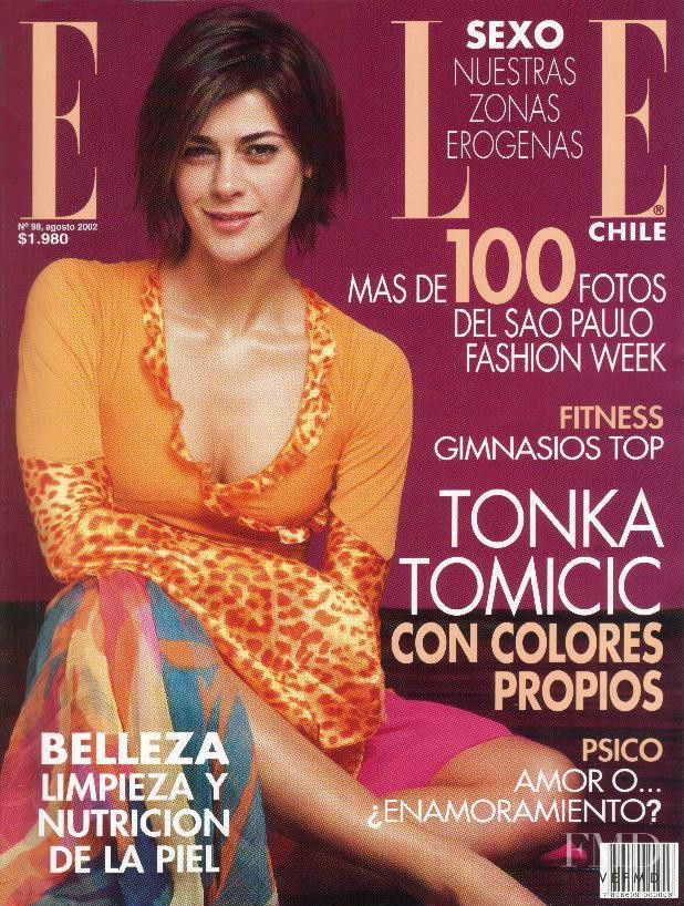 Tonka Tomicic featured on the Elle Chile cover from August 2002