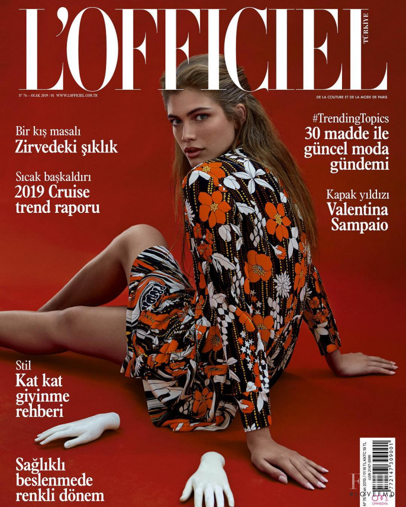 Valentina Sampaio featured on the L\'Officiel Turkey cover from January 2019