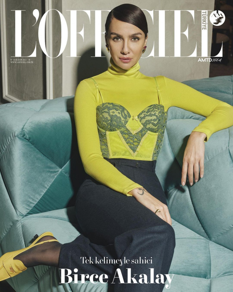 Birce Akalay featured on the L\'Officiel Turkey cover from November 2022
