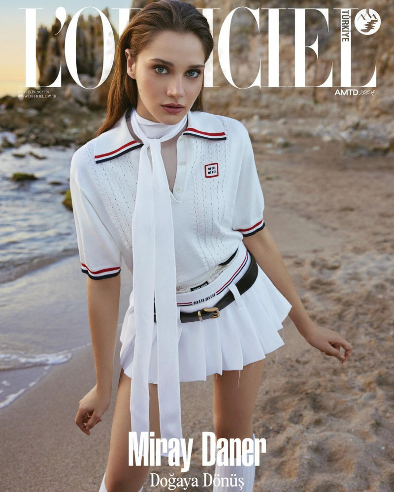 Miray Daner featured on the L\'Officiel Turkey cover from October 2022