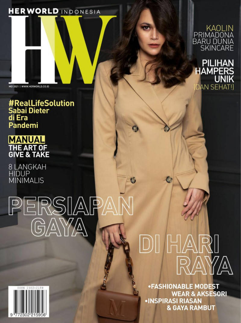  featured on the Her World Indonesia cover from May 2021