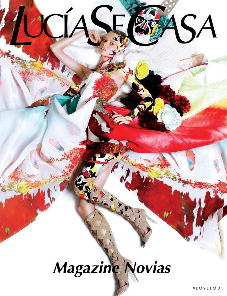 Erika Labanauskaite featured on the LucíaSeCasa cover from February 2012