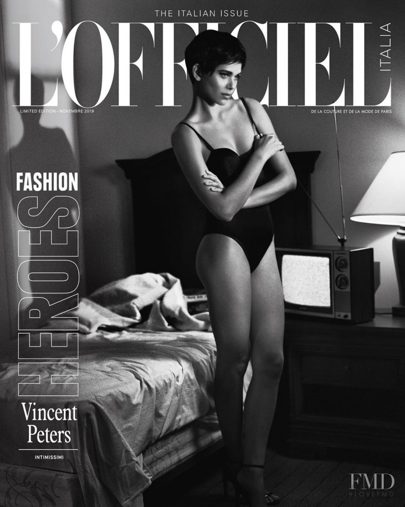 Georgia Fowler featured on the L\'Officiel Italy cover from December 2019