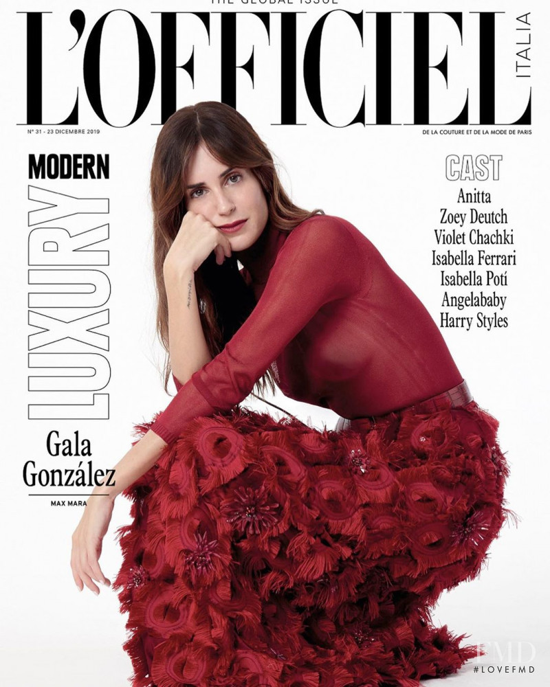 Gala Gonzalez featured on the L\'Officiel Italy cover from December 2019