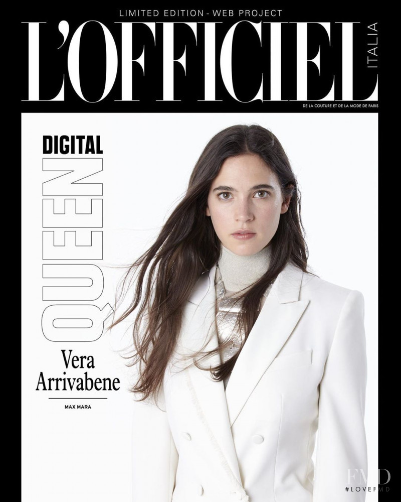 Vera Arrivabene featured on the L\'Officiel Italy cover from November 2019