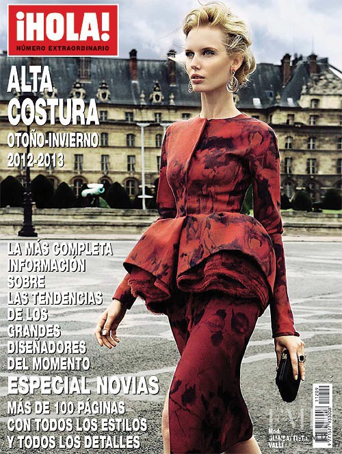 Juliane Olinisky featured on the Hola! Alta Costura cover from September 2012