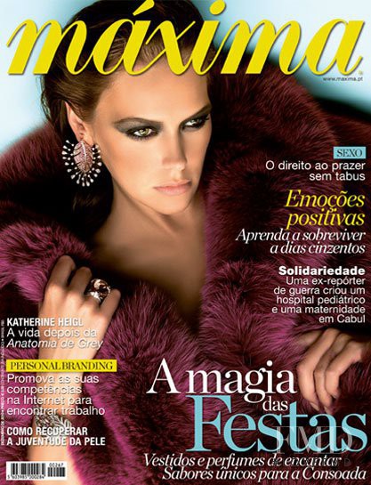 Natalia Belova featured on the Máxima Portugal cover from December 2010