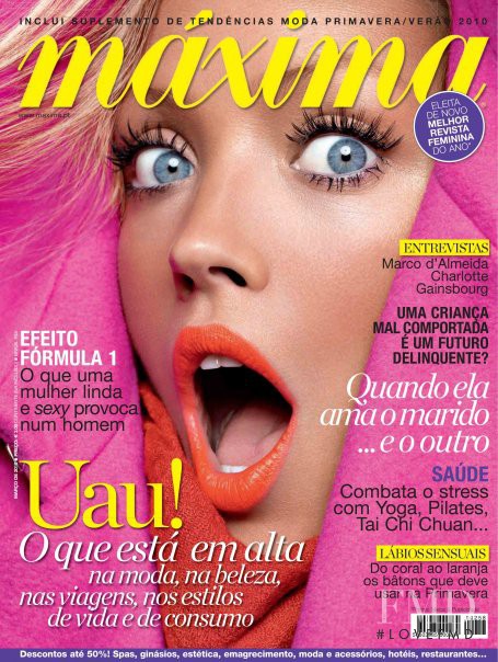  featured on the Máxima Portugal cover from March 2010