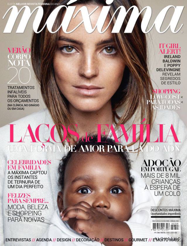 Aida Artiles featured on the Máxima Portugal cover from May 2014