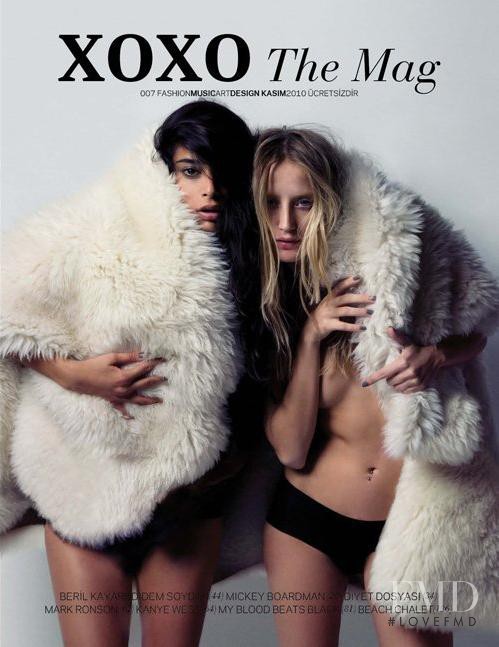  featured on the XOXO The Mag cover from November 2010