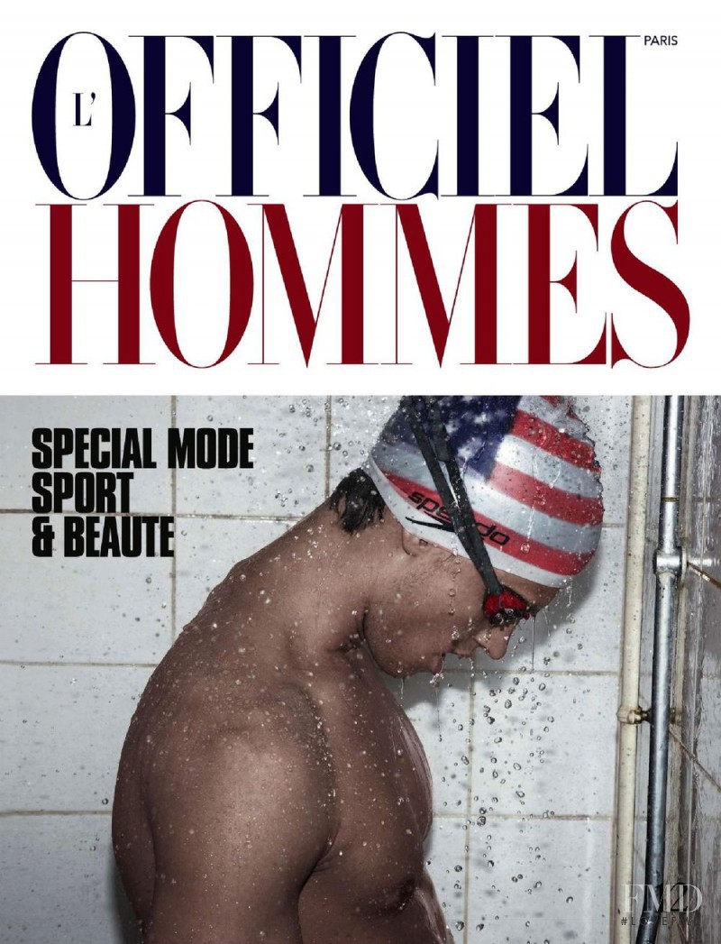  featured on the L\'Officiel Hommes Paris cover from May 2009