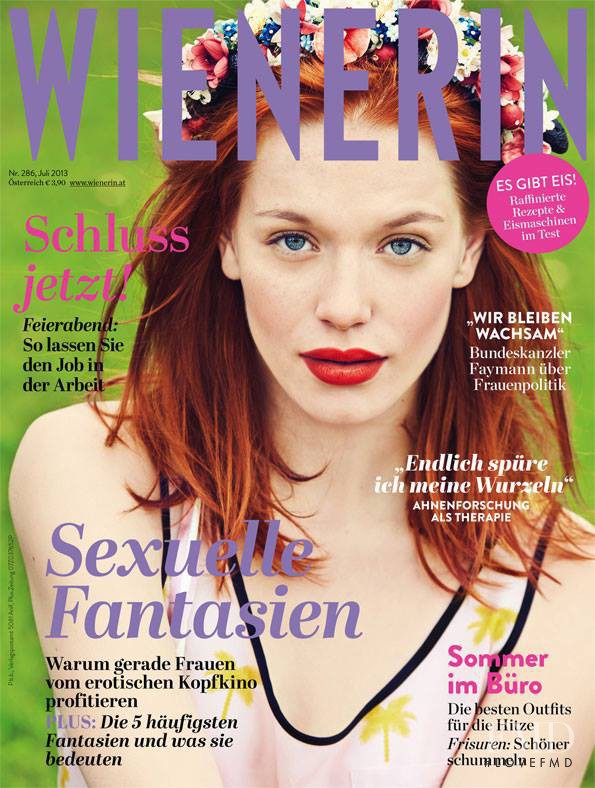 Lenka Sindelarova featured on the Wienerin cover from July 2013