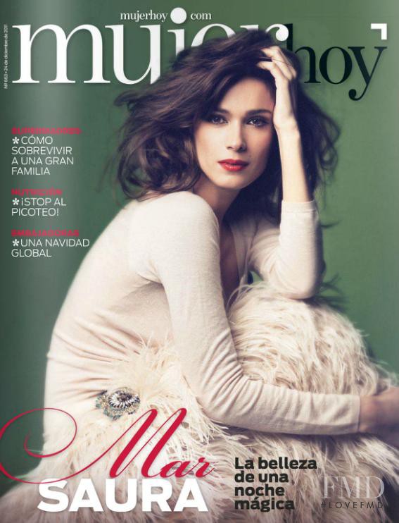 Mar Saura featured on the Mujer Hoy cover from December 2011