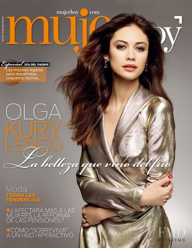 Olga Kurylenko featured on the Mujer Hoy cover from March 2011