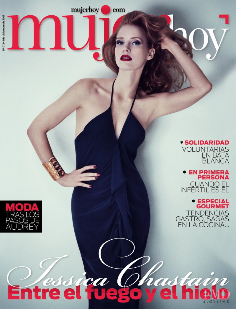 Jessica Chastain featured on the Mujer Hoy cover from December 2012