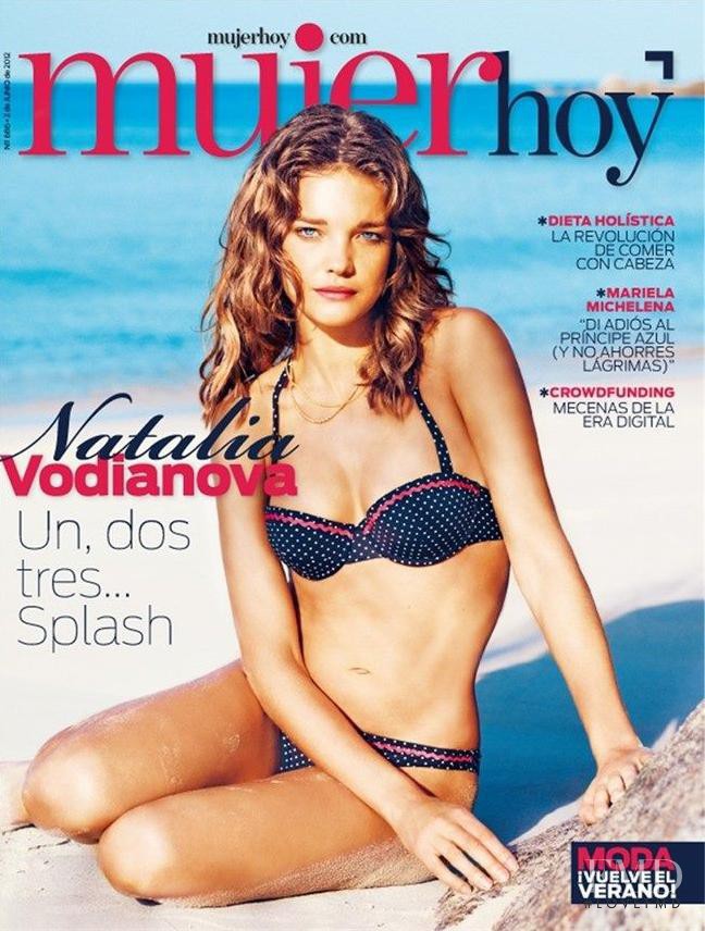 Natalia Vodianova featured on the Mujer Hoy cover from June 2012