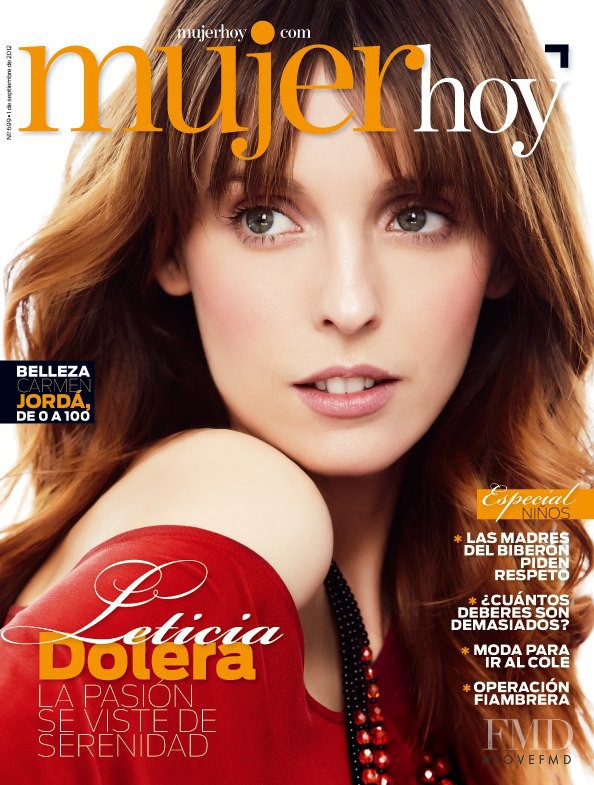 Leticia Dolera featured on the Mujer Hoy cover from September 2012