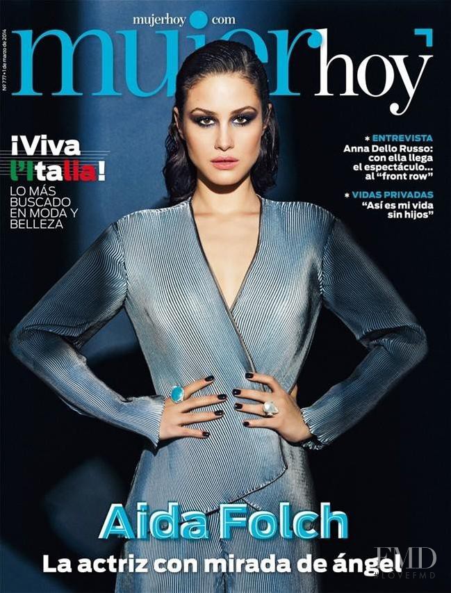Aida Folch featured on the Mujer Hoy cover from March 2014
