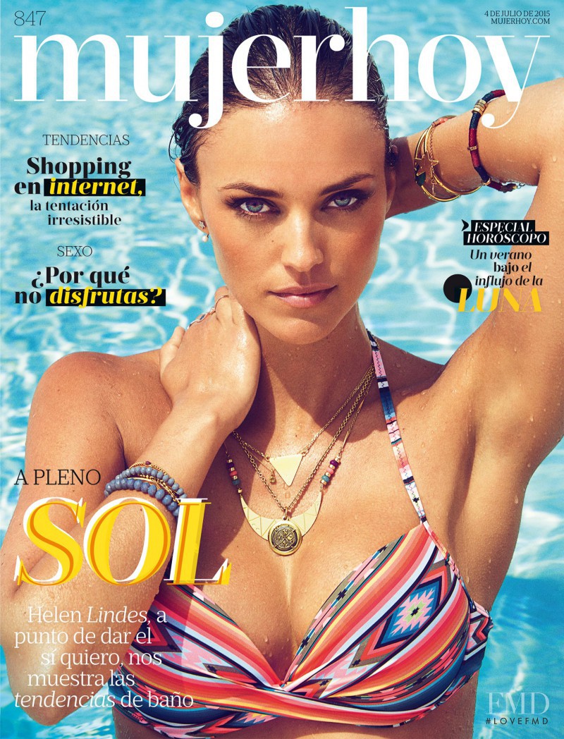 Helen Lindes featured on the Mujer Hoy cover from July 2015
