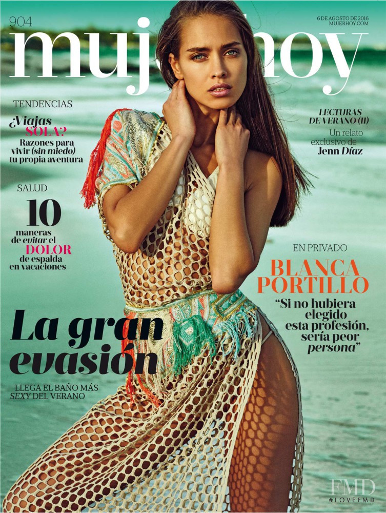 Gulsina Kalimullina featured on the Mujer Hoy cover from August 2016