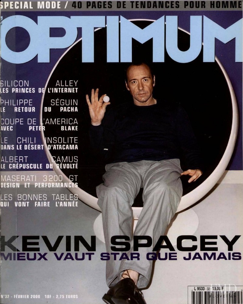 Kevin Spacey featured on the L\'Optimum cover from February 2000