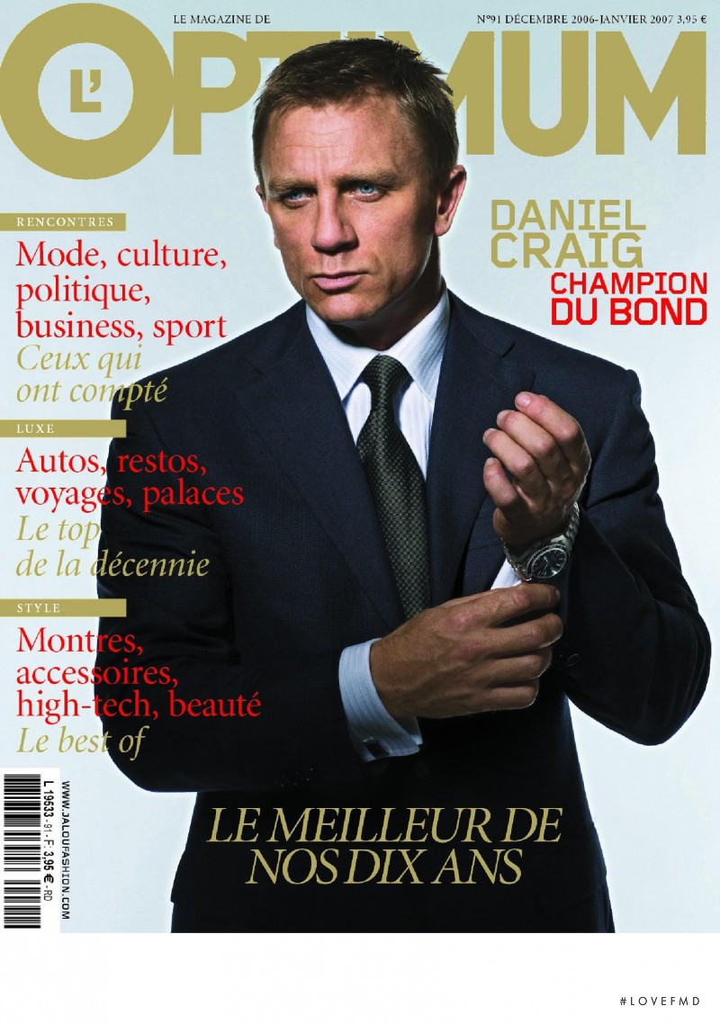 Daniel Craig featured on the L\'Optimum cover from December 2006