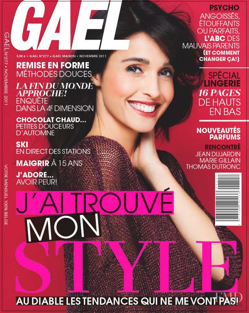 Ambre Frisque featured on the Gael cover from November 2011