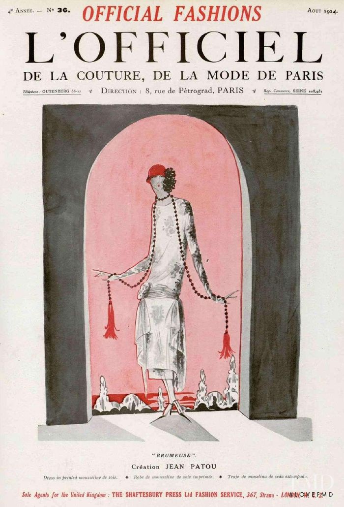  featured on the L\'Officiel France cover from August 1924