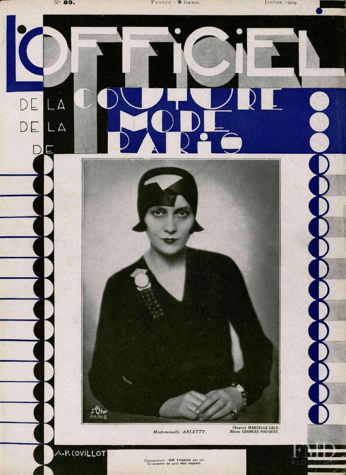  featured on the L\'Officiel France cover from January 1929