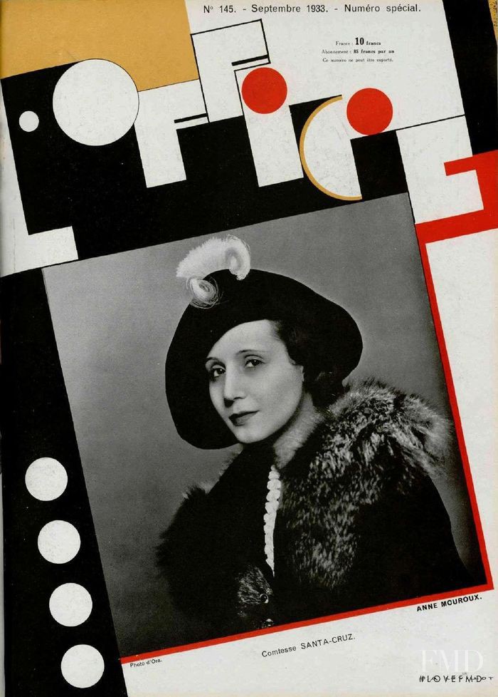  featured on the L\'Officiel France cover from September 1933