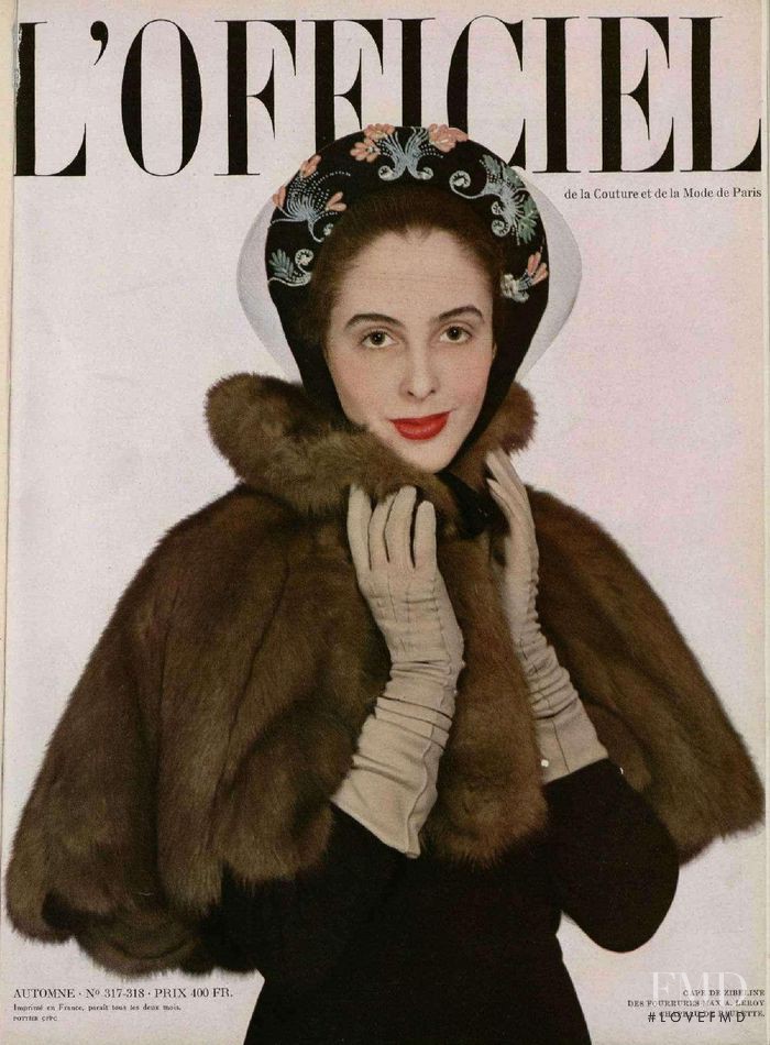  featured on the L\'Officiel France cover from July 1948