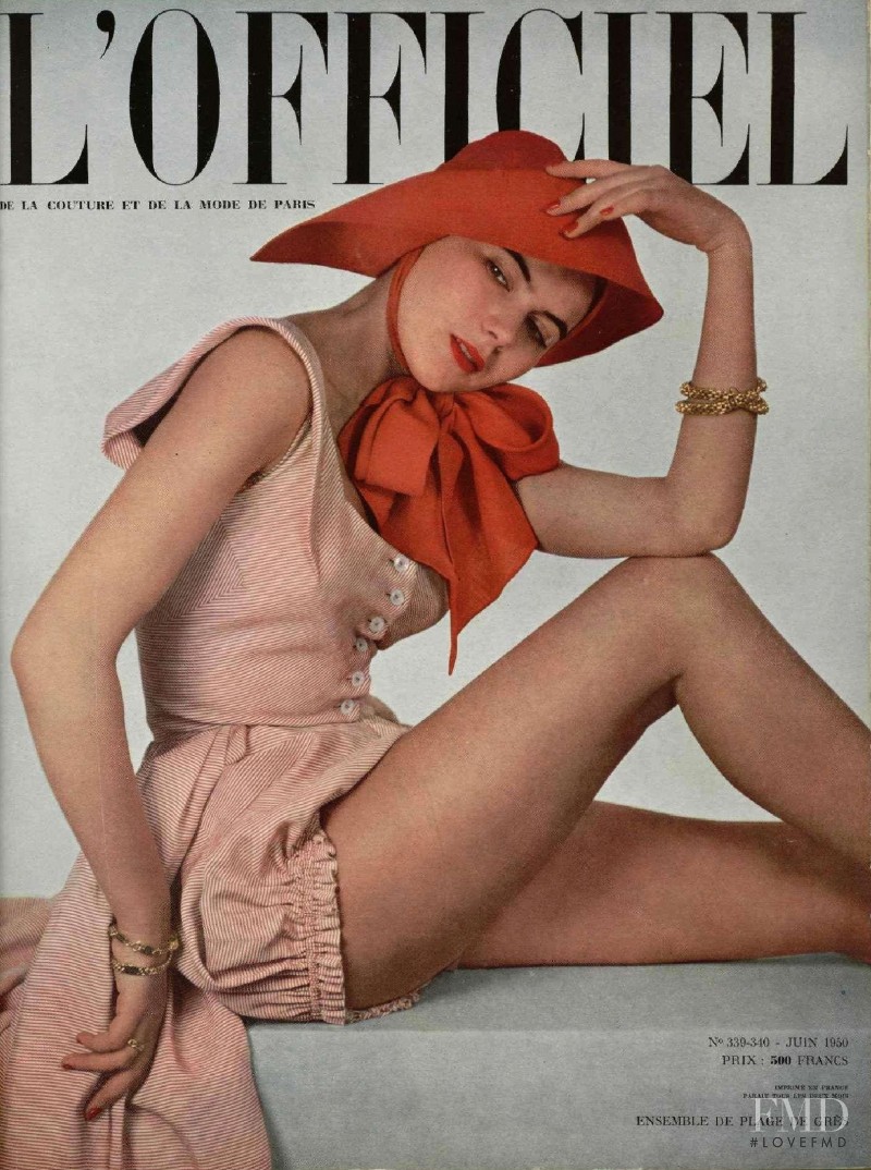  featured on the L\'Officiel France cover from June 1950
